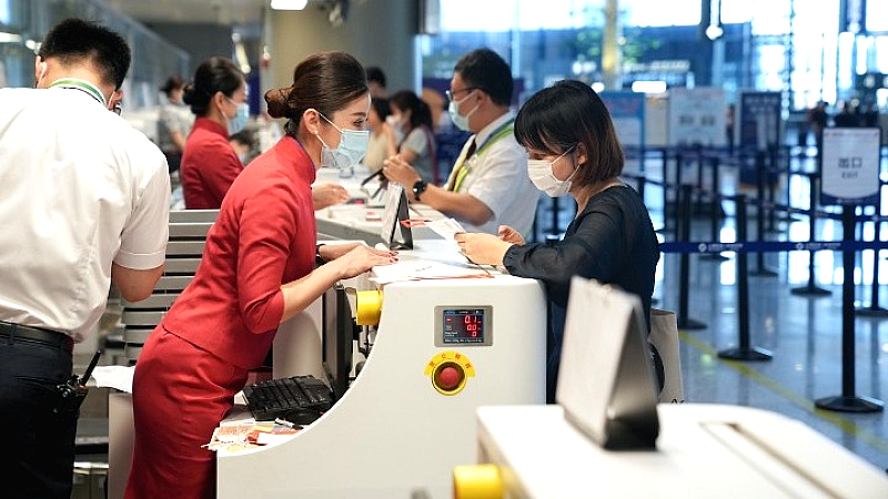 Εντυπωσιακή άνοδος στον τομέα της πολιτικής αεροπορίας στην Κίνα: Αύξηση άνω του 20%