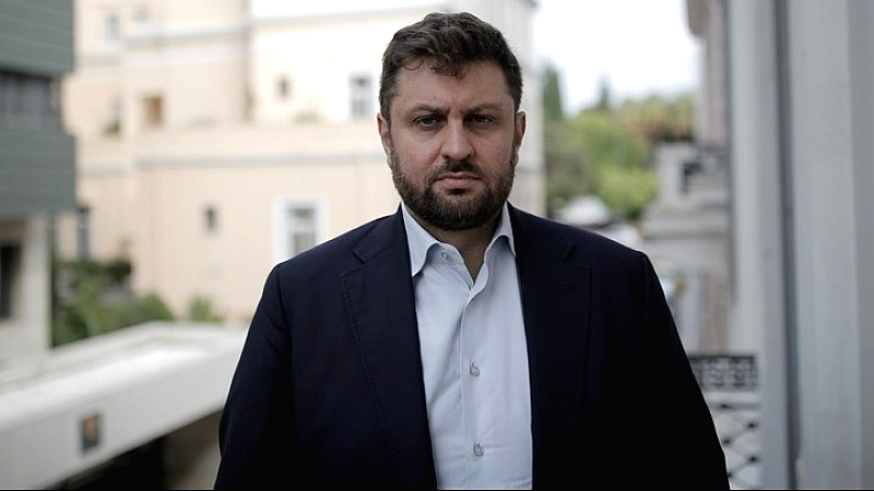 Αποχαιρετισμός στον Αλέκο Φλαμπουράρη από τον Κώστα Ζαχαριάδη