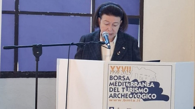 Λίνα Μενδώνη: Συνδυασμός προστασίας πολιτιστικής κληρονομιάς και βιώσιμου τουρισμού στα θαλάσσια αρχαιολογικά πάρκα