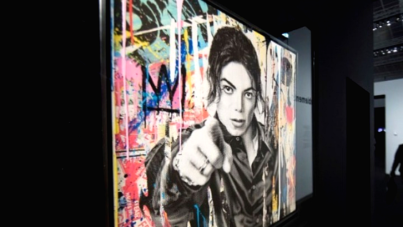 Μάικλ Τζάκσον: Ο πρώτος καλλιτέχνης που παραμένει στο Top 10 των charts για έξι δεκαετίες μετά την επιστροφή του «Thriller»