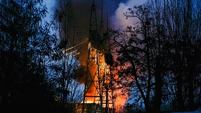 Μαζική επίθεση της Ρωσίας σε ενεργειακές υποδομές της Ουκρανίας: Ισχυρές εκρήξεις στο Κίεβο