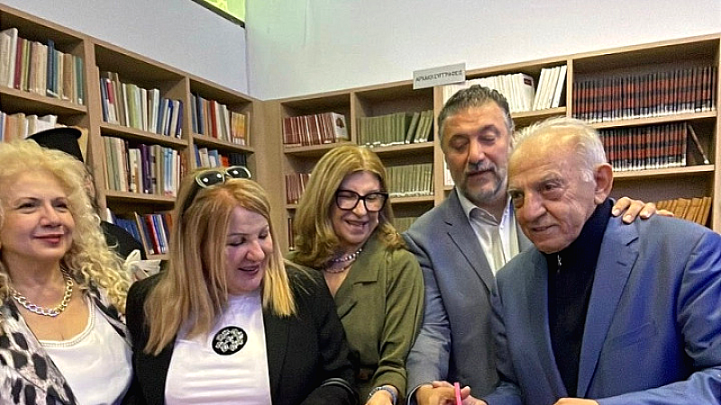 Εγκαίνια της Δημοτικής Βιβλιοθήκης Παλαιού Φαλήρου με πάνω από 70.000 βιβλία