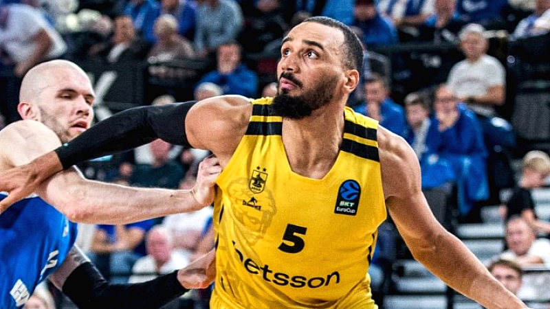 Εντυπωσιακή νίκη του Άρη με πρωταγωνιστές Μήτρου-Λονγκ και Νουά