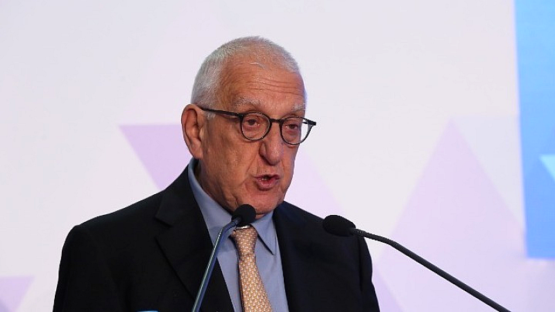 Η HIV λοίμωξη: Μια χρόνια νόσος με αποτελεσματική αντιμετώπιση, σύμφωνα με τον Ν. Κακλαμάνη