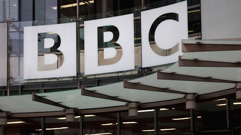 Καταγγελία στο BBC: Νέο βιβλίο αποκαλύπτει τη συγκάλυψη της συνέντευξης της πριγκίπισσας Νταϊάνα