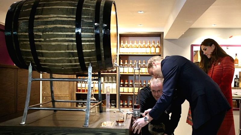 Το νέο premium ουίσκι από τους κήπους του βασιλιά Καρόλου στο Γκλόστερσαϊρ