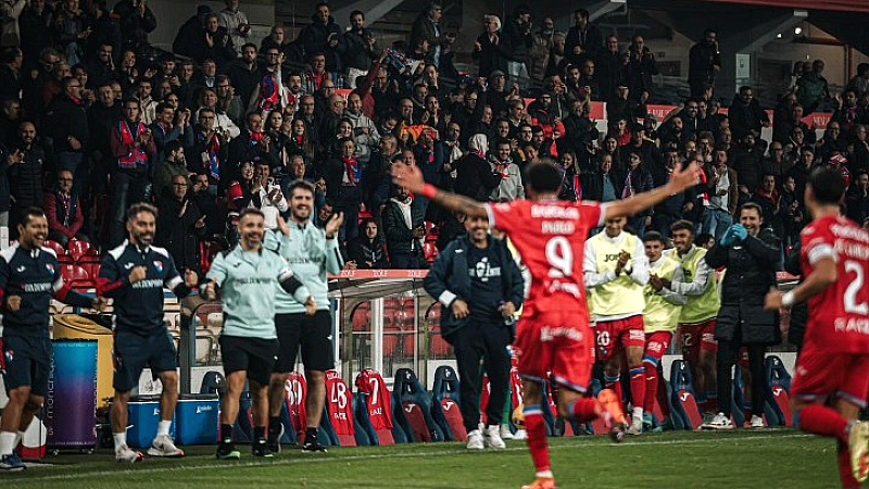 Η Ζιλ Βισέντε πανηγυρίζει σπουδαία νίκη επί της Σάντα Κλάρα