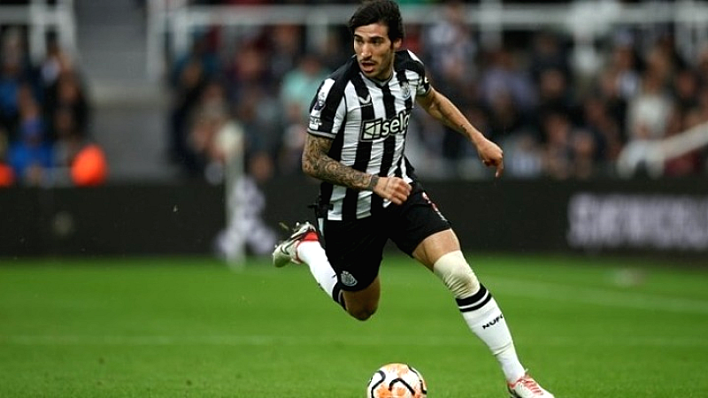 Η Νιούκαστλ στοχεύει στη διατήρηση του Τονάλι