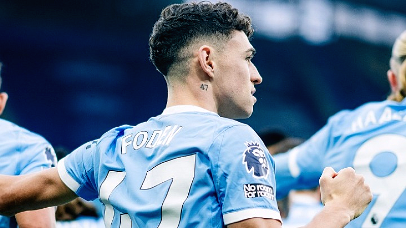 Ο Φόντεν ανοίγει και κλείνει την αναμέτρηση της Μάντσεστερ Σίτι