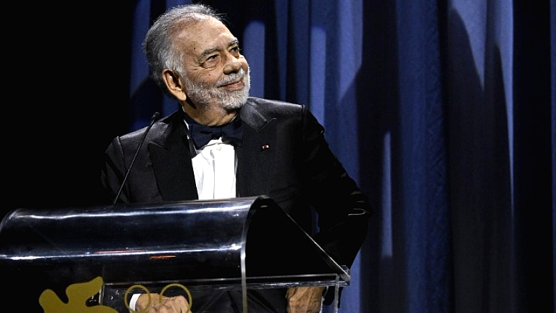 Φράνσις Φορντ Κόπολα: Πώληση νησιού στη Μπελίζ έναντι 1,8 εκατομμυρίων δολαρίων