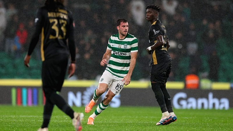 Ο Ιωαννίδης καθοδηγεί τη Σπόρτινγκ προς τη νίκη και την κορυφή