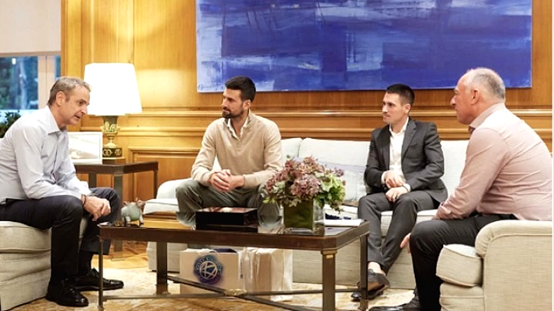 Συνάντηση στο Μέγαρο Μαξίμου: Ο Κυριάκος Μητσοτάκης υποδέχθηκε τον Νόβακ Τζόκοβιτς