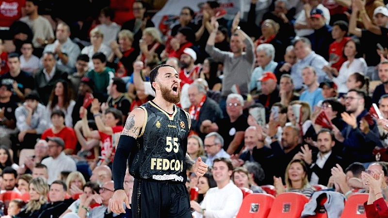 Μάικ Τζέιμς: MVP της 9ης αγωνιστικής στη Euroleague