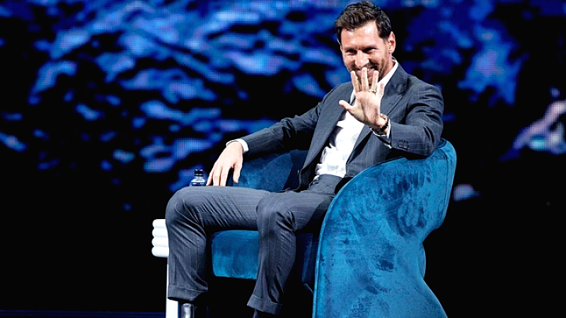 Ο Λιονέλ Μέσι στο America Business Forum: «Ο Θεός μου έκανε ένα δώρο, με επέλεξε» – Ο δήμαρχος του Μαϊάμι του παρέδωσε το κλειδί της πόλης