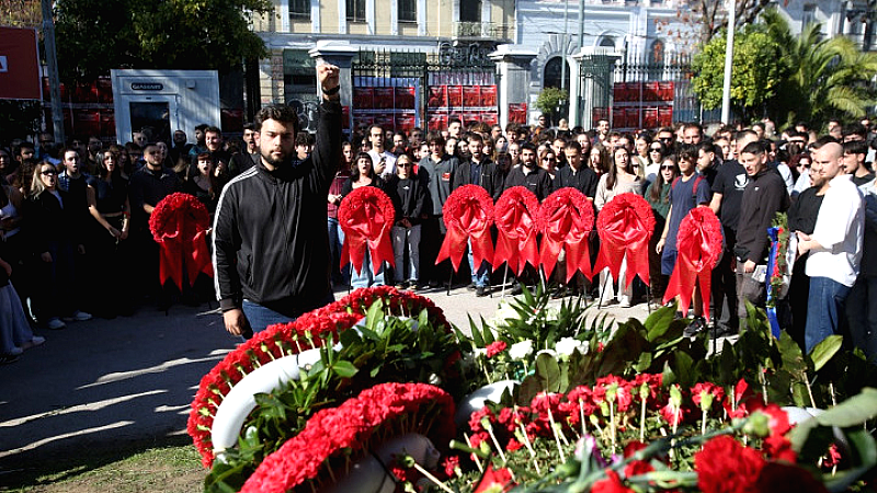 ΟΛΜΕ: Πενήντα δύο χρόνια από τον αγώνα του Πολυτεχνείου, ανανεώνουμε την πίστη μας στους δρόμους της αντίστασης