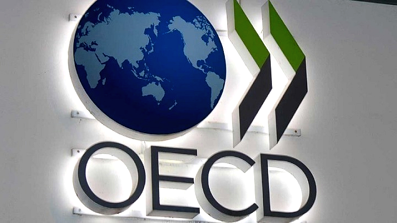 Αύξηση ξένων άμεσων επενδύσεων στην Ελλάδα: Στα 72 δισ. ευρώ το απόθεμα