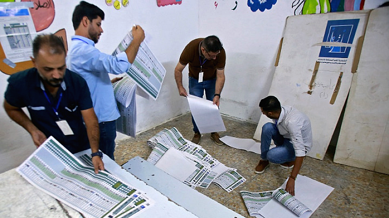 Ιρακινοί ψηφίζουν για νέο κοινοβούλιο υπό την επιφυλακή Τεχεράνης και Ουάσινγκτον