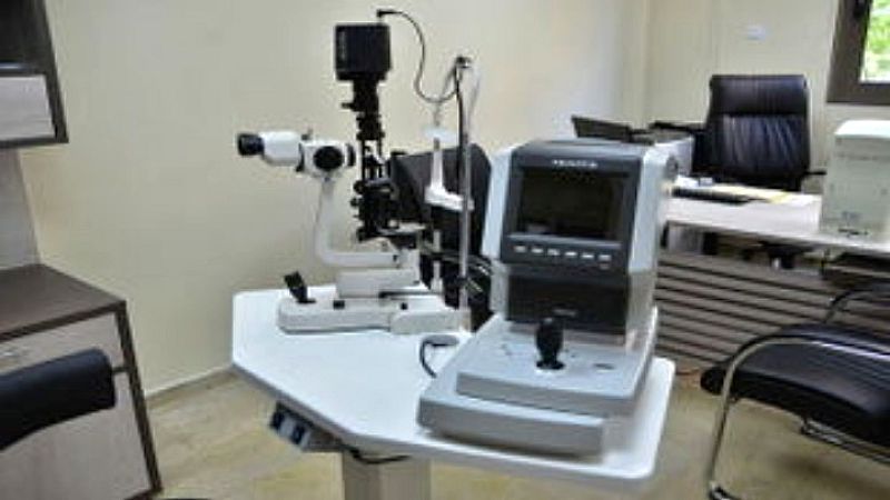 Η υπερβολική χρήση οθονών και οι συνήθειες ζωής πλήττουν την όραση των παιδιών