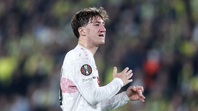 Η Μάντσεστερ Γιουνάιτεντ στον δρόμο για την απόκτηση του Αντζελο Στίλερ