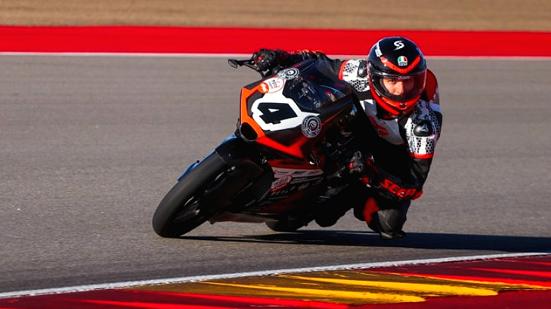 Η Panther Racing του ΑΠΘ κατακτά την κορυφή στον παγκόσμιο διαγωνισμό MotoStudent 2025