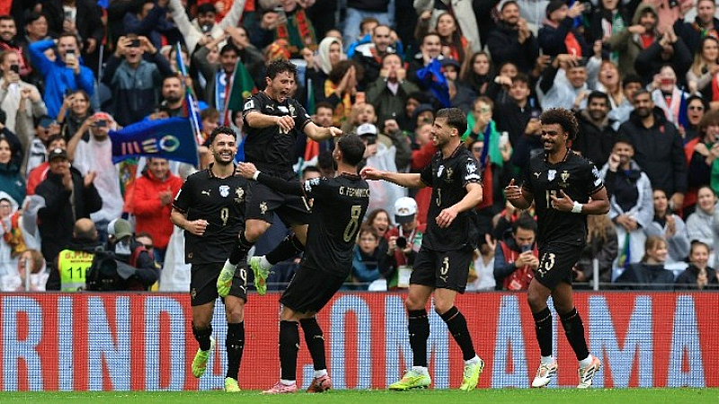 Εκπληκτική πρόκριση για την Πορτογαλία, πλέι οφ για την Ιρλανδία