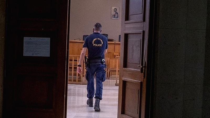 Στο αυτόφωρο ο 27χρονος που κατήγγειλε ληστεία αλλά συνελήφθη για προσέλκυση ανηλίκων