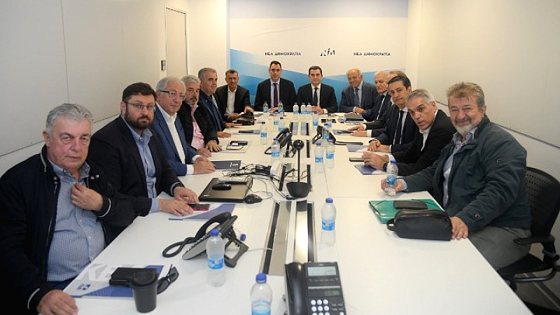 Συνάντηση Κώστα Σκρέκα με το Διοικητικό Συμβούλιο της ΚΕΔΕ για την ενίσχυση της Τοπικής Αυτοδιοίκησης