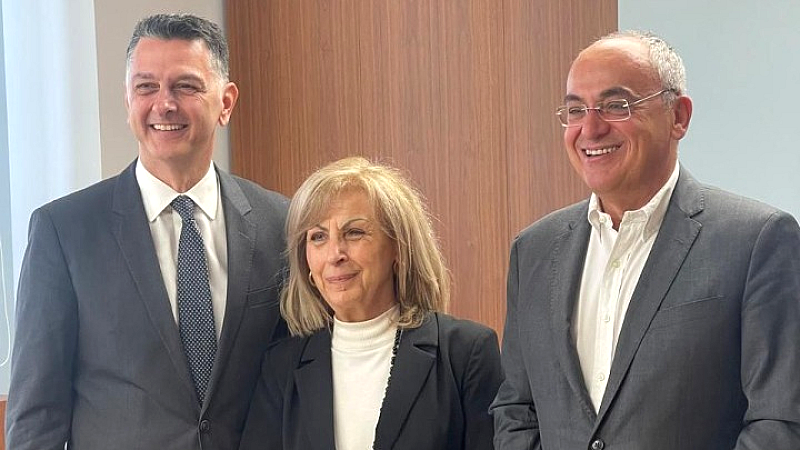 Συνάντηση του διευθυντή του Γραφείου του Πρωθυπουργού στη Μακεδονία Μιχάλη Μπεκίρη με την περιφερειάρχη Κεντρικής Μακεδονίας Αθηνά Αηδόνα