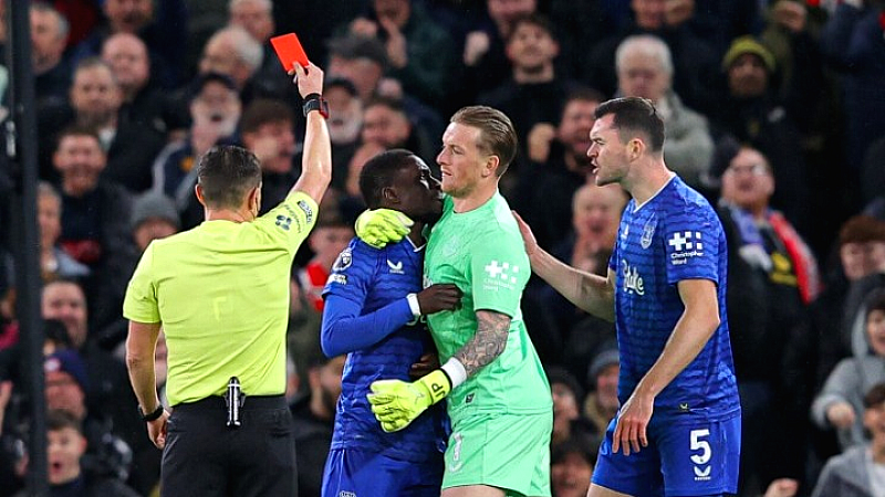 Τέτοιο... χαστούκι δεν ξανάγινε!