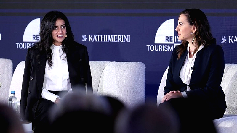 Το 2025: Έτος ρεκόρ για τον ελληνικό τουρισμό με αυξημένες αφίξεις και ταξιδιωτικές εισπράξεις