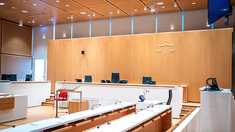 Η δίκη της Lafarge στο Παρίσι: Κατηγορίες για χρηματοδότηση τζιχαντιστών στη Συρία