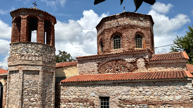 ΥΠΠΟ: Προχωρούν οι εργασίες αποκατάστασης του βυζαντινού ναού της Αγίας Σοφίας στη Δράμα