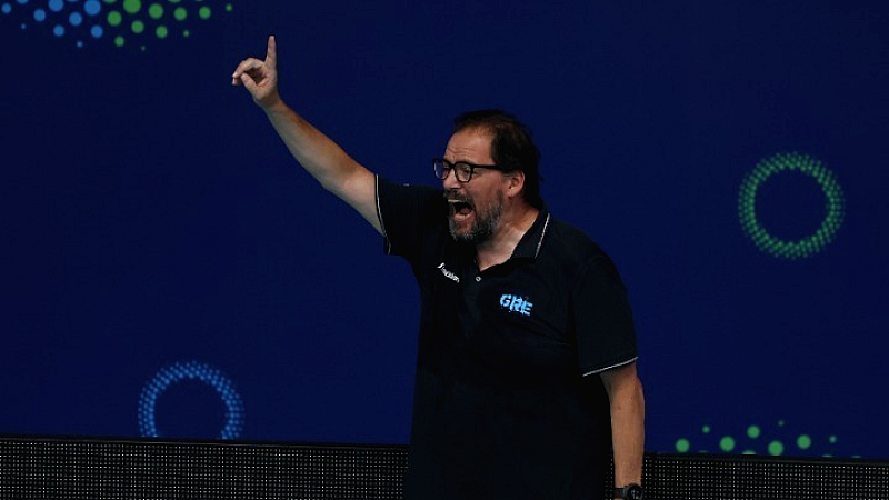 Προετοιμασία για το ευρωπαϊκό πρωτάθλημα υδατοσφαίρισης γυναικών από τον Χάρη Παυλίδη