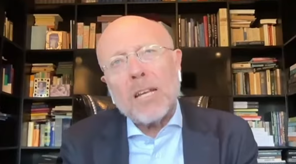 Βαρτζόπουλος για την επίθεση 70χρονης στη Γλυφάδα: «Ο δράστης δεν δραπέτευσε, γιατί οι ψυχιατρικές κλινικές δεν είναι φυλακές, αλλά νοσηλευτικά ιδρύματα»