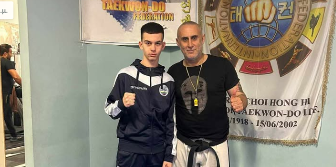 Ο Νικόλαος Τσάπαλης της Μακεδονικής Φάλαγγας Ν. Μουδανιών στο διεθνές τουρνουά TAEKWON-DO στη Βουλγαρία