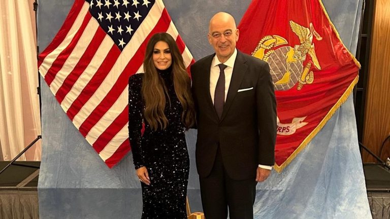 Συνάντηση του Δένδια με τη νέα πρέσβειρα των ΗΠΑ στην Αθήνα, Κίμπερλι Γκίλφοϊλ