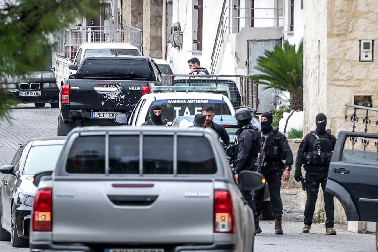 Μακελειό στα Βορίζια: Ισχυρές αστυνομικές δυνάμεις παραμένουν σε ΠΑΓΝΗ και Βενιζέλειο, η δικογραφία στον εισαγγελέα