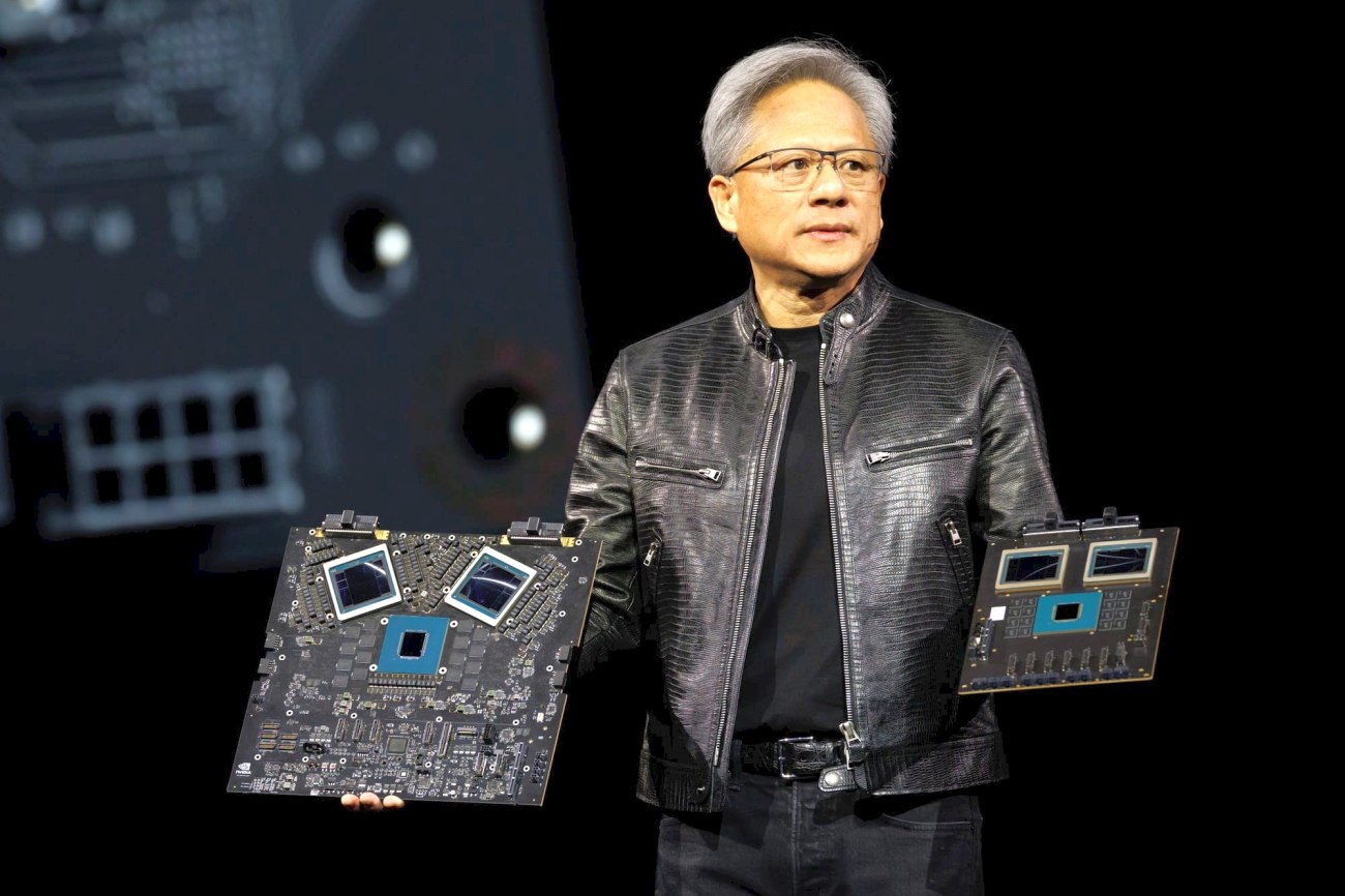 Ο Τραμπ προγραμματίζει αποκλειστική διάθεση προηγμένων τσιπ Nvidia μόνο στις ΗΠΑ