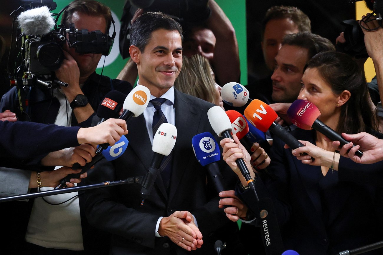 Ολλανδία: Ξεκινούν οι διαβουλεύσεις για σχηματισμό κυβέρνησης συνασπισμού