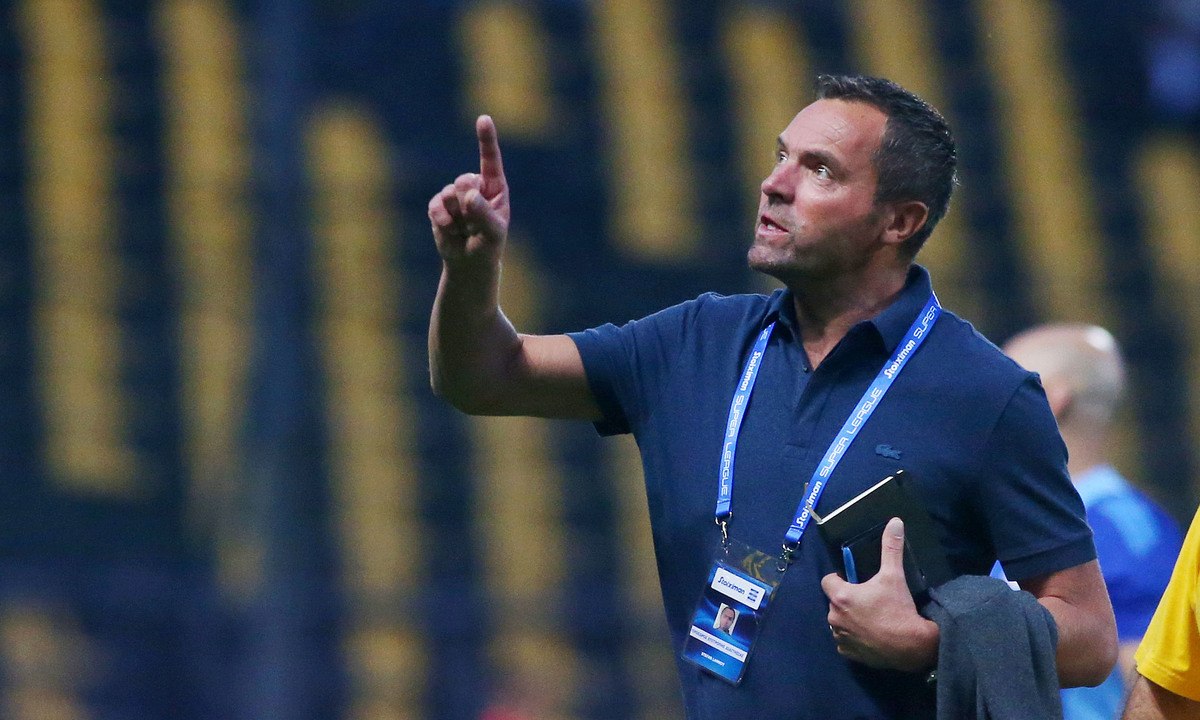 Λανουά αναλύει το Ολυμπιακός – Άρης: Πρέπει να δοθεί πέναλτι στον Ταρέμι (βίντεο)