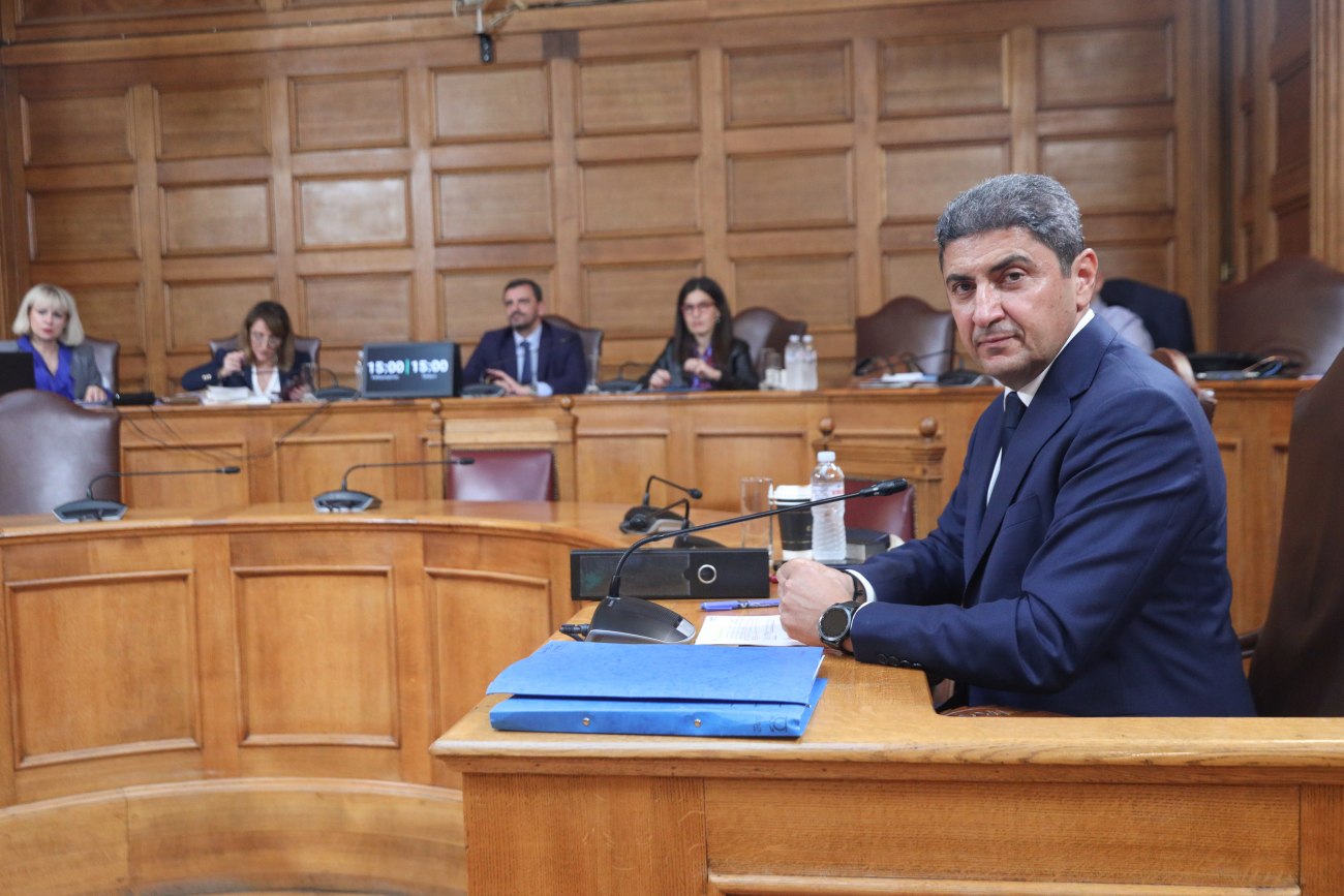 Ο Αυγενάκης δηλώνει αθώος στην εξεταστική επιτροπή για τον ΟΠΕΚΕΠΕ