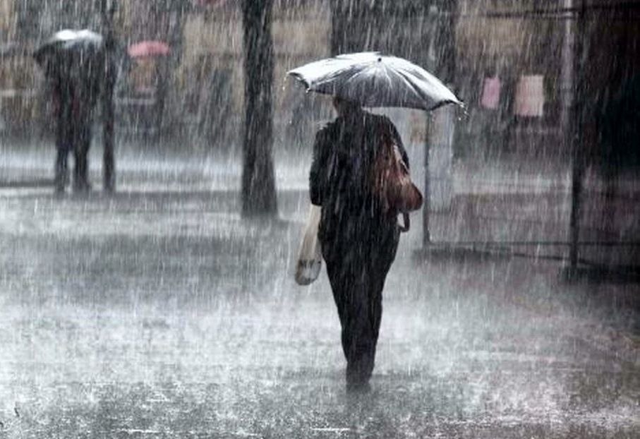 Διαδοχικά κύματα κακοκαιρίας αναμένονται από την Παρασκευή