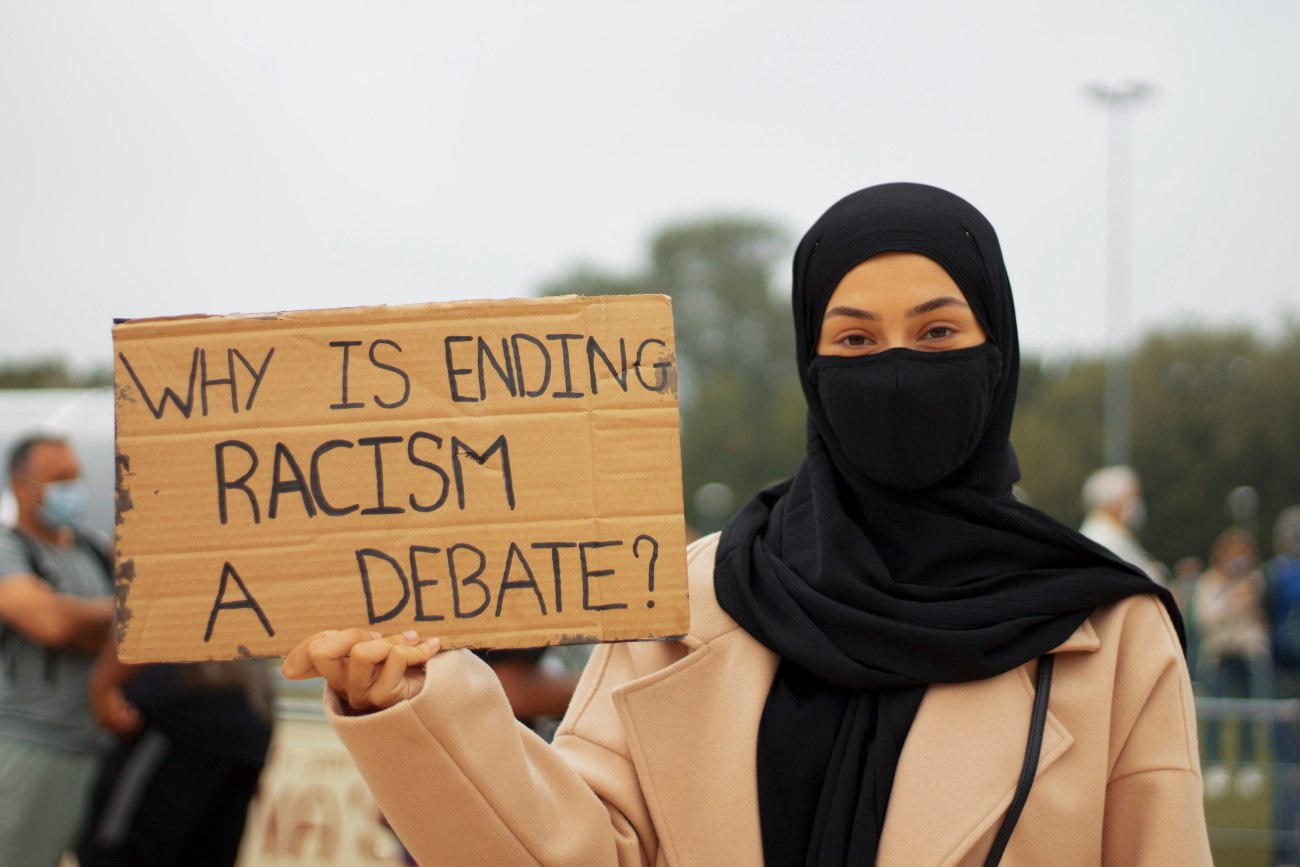 Αύξηση της ισλαμοφοβίας στην Ευρώπη: Ποια χώρα καταγράφει τα περισσότερα ρατσιστικά επεισόδια;