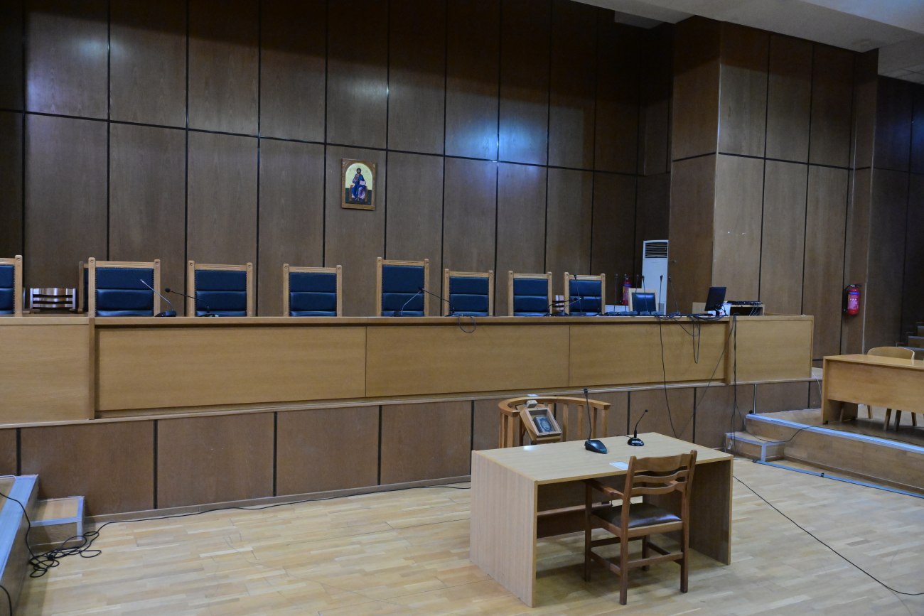 Καθηγητής ΤΕΙ καταδικάστηκε σε 8 χρόνια φυλάκιση για εκβιασμούς σε σπουδαστές