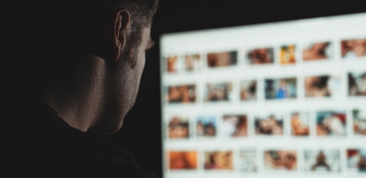 Πάτρα: Σύλληψη καθηγητή για κατοχή πορνογραφικού υλικού ανηλίκων