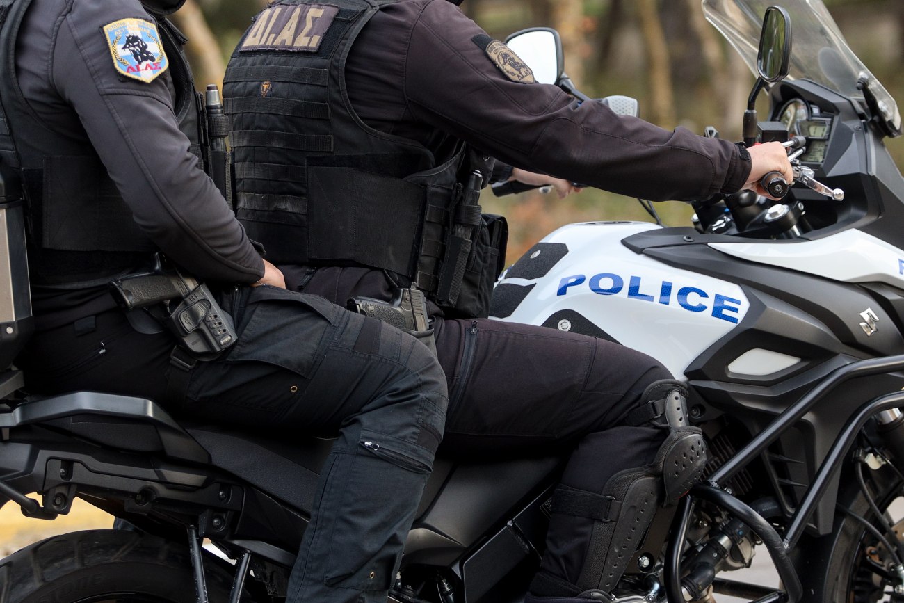 Αχαΐα: Συνελήφθη μαθητής Γυμνασίου για διακίνηση ναρκωτικών και χρήση εντός σχολείου