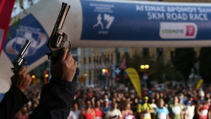 42ος Αυθεντικός Μαραθώνιος: Εντυπωσιακή επίδοση της Μαρινάκου και ρεκόρ διαδρομής από τον Πετρουλάκη στα 10 χλμ.