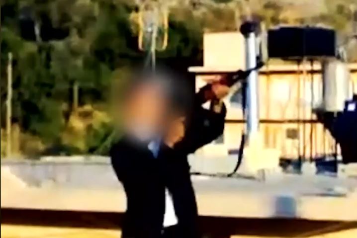 Μπαλωθιές: Το αιματοβαμμένο έθιμο στην Κρήτη που βυθίζει στο πένθος ολόκληρες οικογένειες