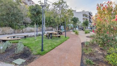 Οι αλάνες του Πειραιά αναβιώνουν με τέχνη, μνήμες και ποδόσφαιρο