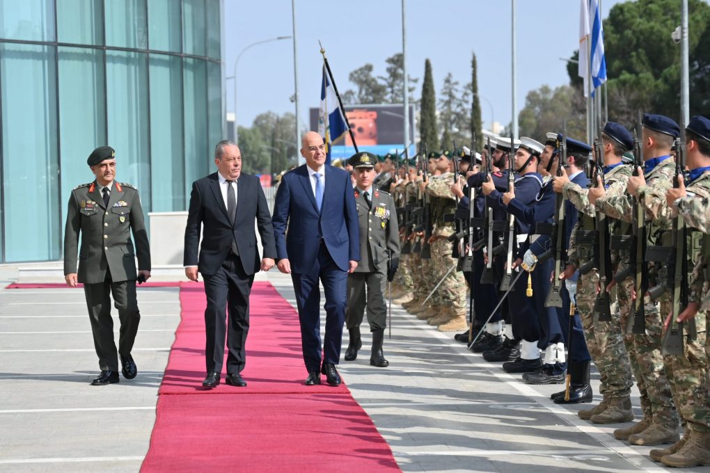 Δένδιας: Η συμμετοχή της Τουρκίας στο SAFE αποκλείεται λόγω απειλών κατά της ΕΕ